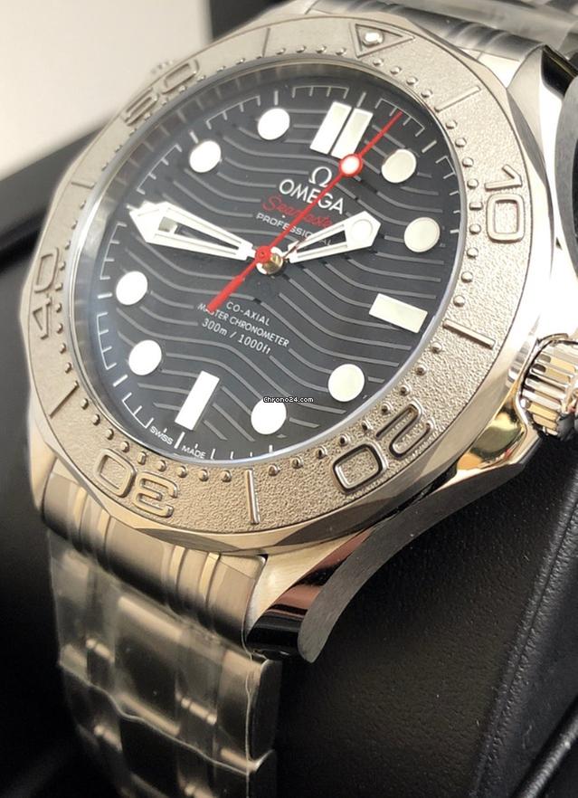 Omega Seamaster Diver 300 M NEW Seamaster Diver 300M “NEKTON”