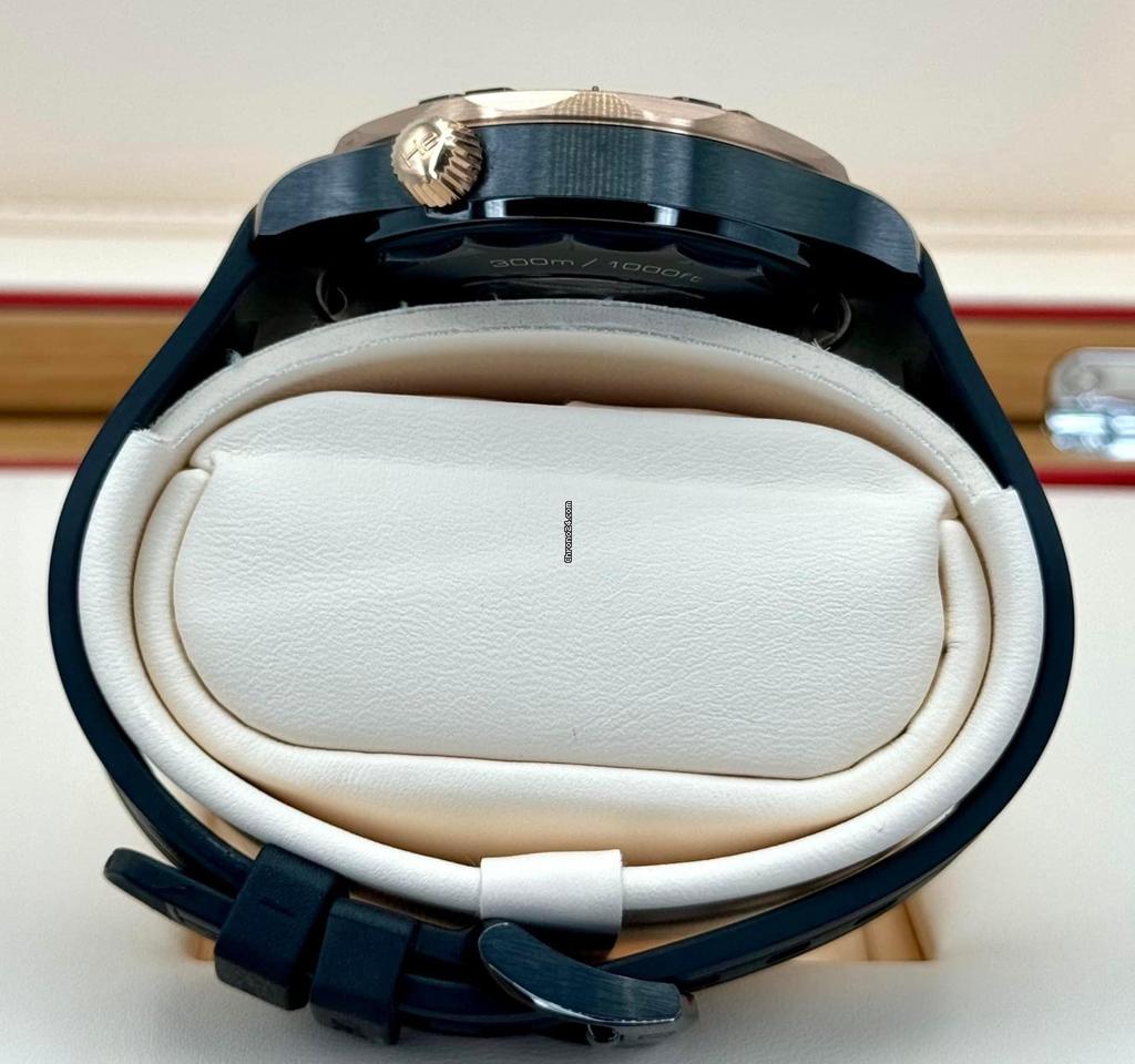 Omega Seamaster Diver 300 M NEW 2024 Seamaster Diver 300m CERAMIC and SEDNA GOLD Master Chronometer