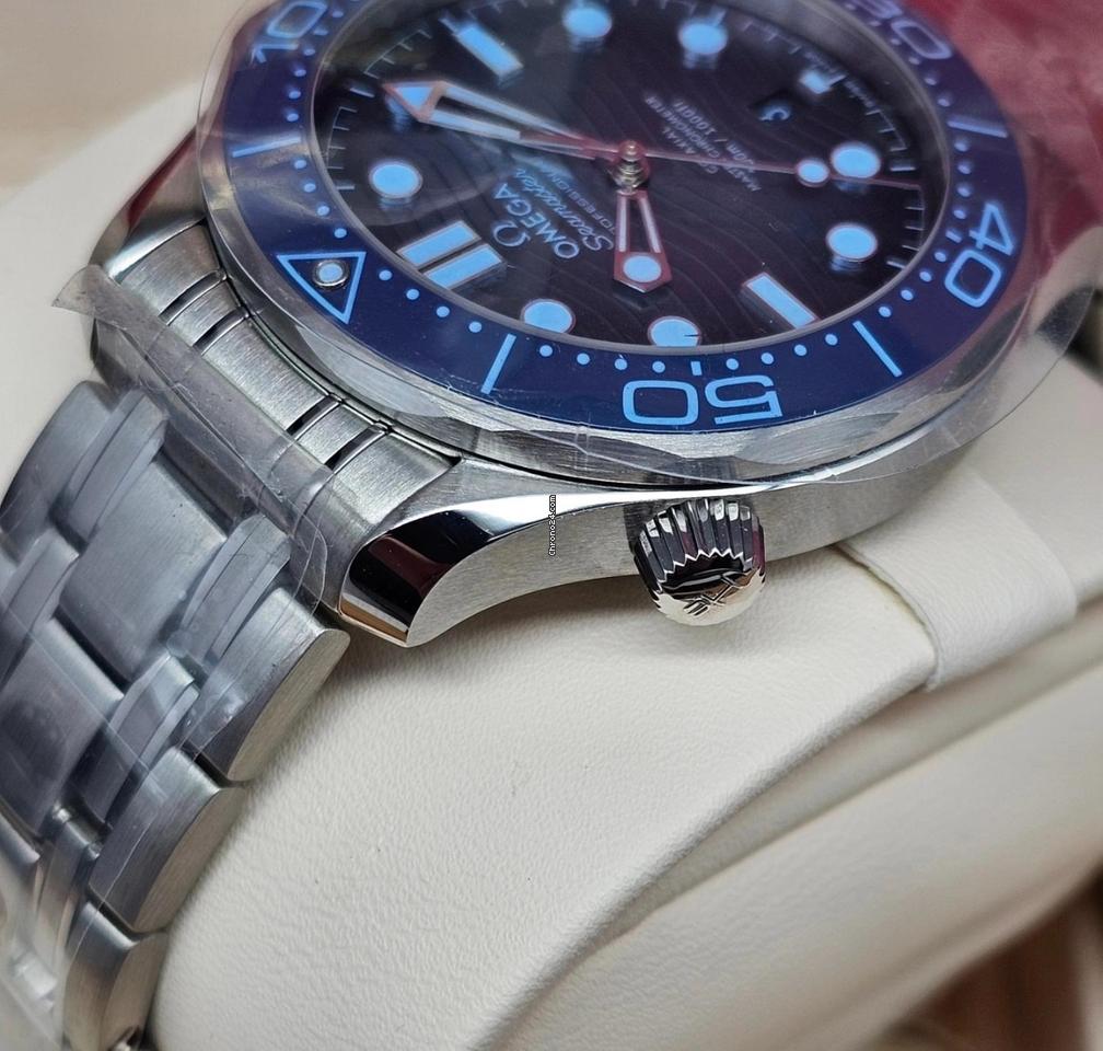 Omega Seamaster Diver 300 M NEW 2024 “SUMMER BLUE” Seamaster Professional 300m 210.30.42.20.03.003