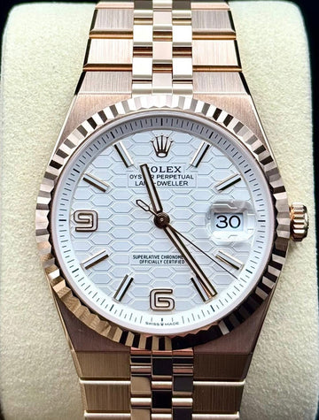 Rolex Land-Dweller 40 Everose Gold Intense White Honeycomb Motif Dial Fluted Bezel Flat Jubilee Bracelet 127335 - 2025