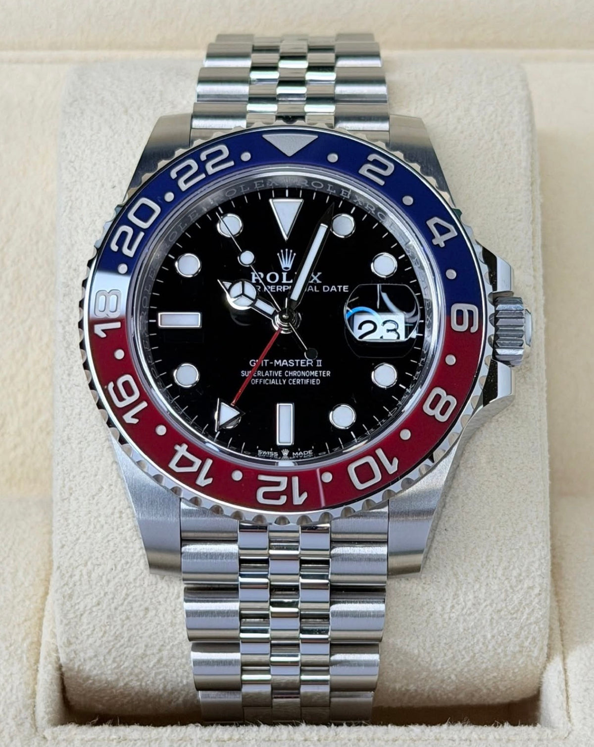Rolex GMT-Master II Pepsi Jubilee Bracelet 126710BLRO
