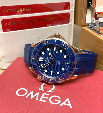 Omega Diver 300M Co‑Axial Master Chronometer 42 mm Sedna Gold 210.62.42.20.03.001