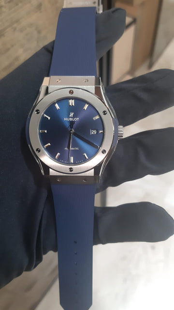 Hublot Classic Fusion 42mm Blue Dial 542.NX.7170.RX