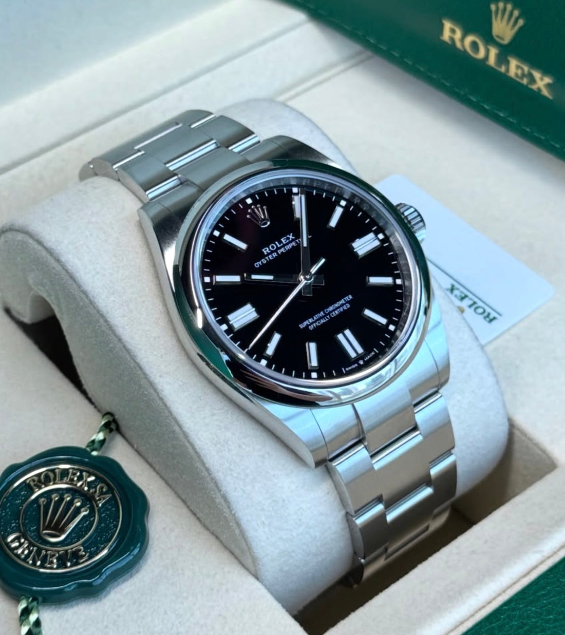 Rolex Oyster Perpetual 41 BRIGHT BLACK DIAL Oyster 134300 UNWORN 2026
