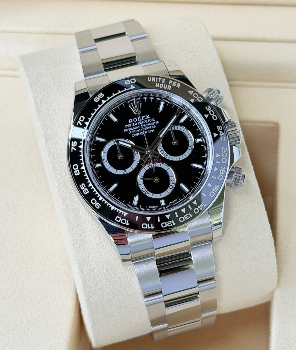 Rolex Cosmograph Daytona 126500LN full front view with black dial, Cerachrom bezel and Oyster bracelet