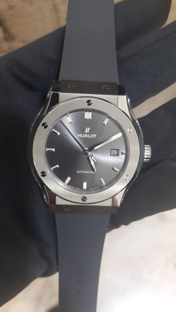 Hublot Classic Fusion Racing Grey 542.NX.7071.RX