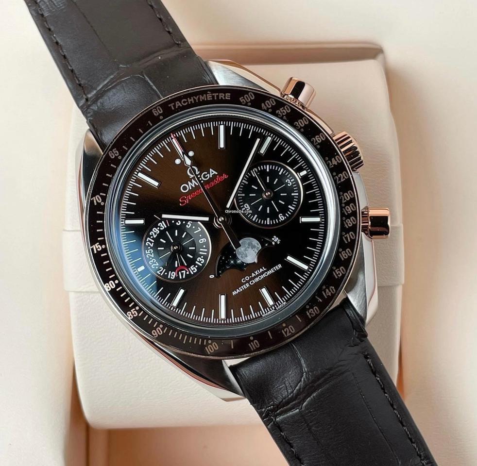 Omega Speedmaster Professional Moonwatch Moonphase NEW 2024 Speedmaster Moonphase Moonwatch