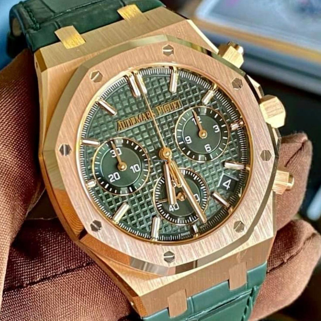 Audemars Piguet Royal Oak Chronograph NEW 2022 Royal Oak GREEN DIAL Chronograph 50th Anniversary