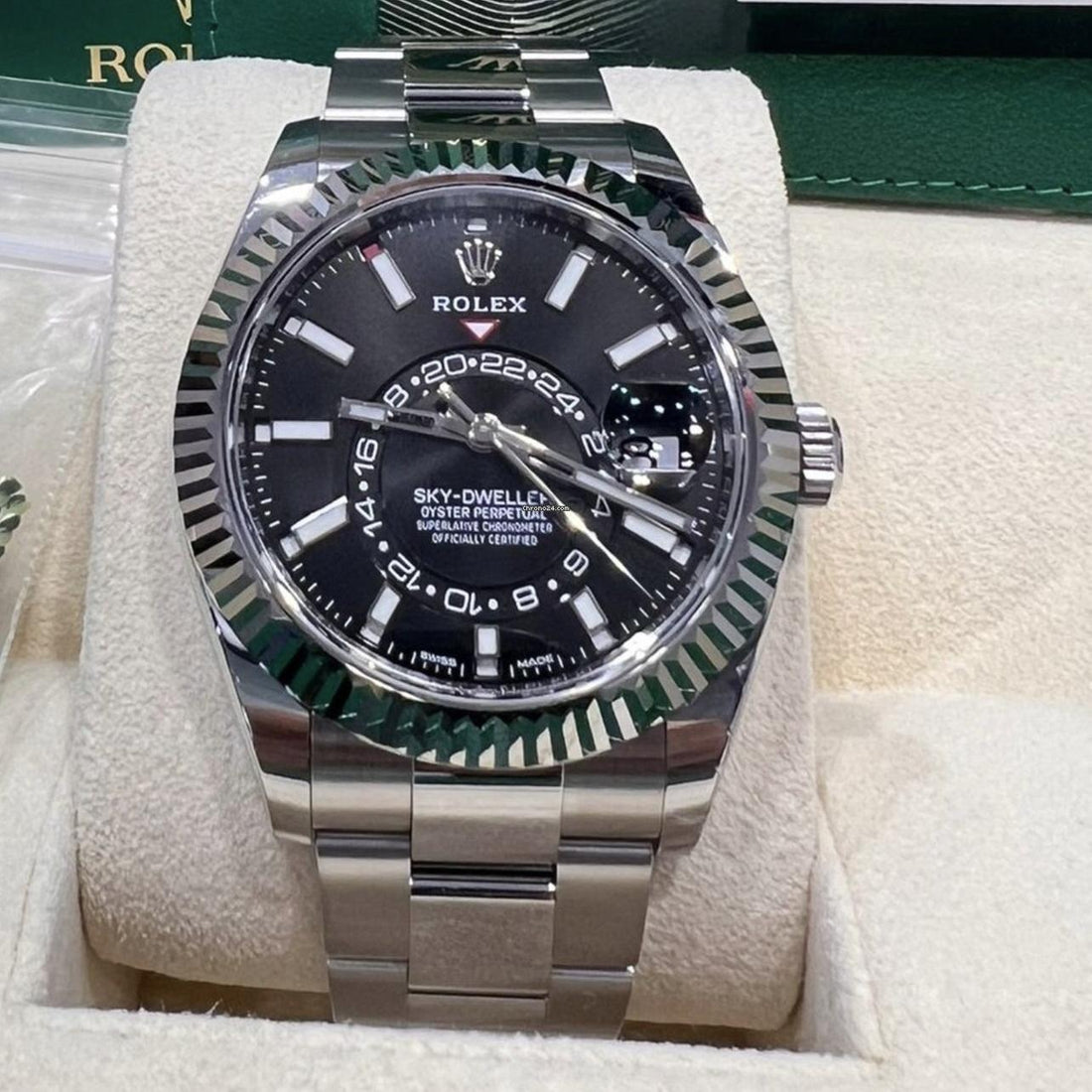 Rolex Sky-Dweller NEW 2023 Sky-Dweller Black Dial Oyster