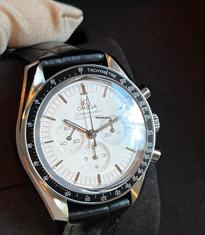 Omega Speedmaster Professional Moonwatch NEW 2026 Speedmaster Moonwatch CANOPUS GOLD 42mm