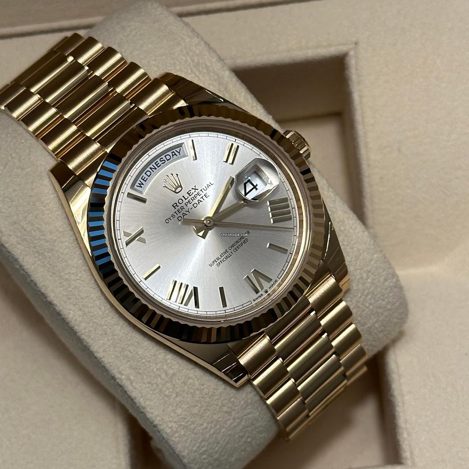 Rolex Day-Date 40 NEW 2024 Day-Date 40 SILVER ROMAN 228238