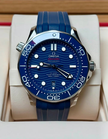 Omega Seamaster Professional Diver 300m BLUE DIAL 210.32.42.20.03.001
UNWORN 2026