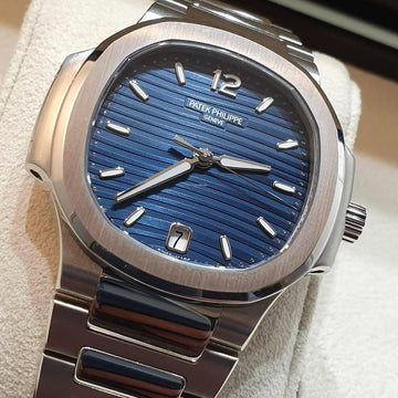 Patek Philippe Nautilus NEW 2023 Nautilus 7118/1A BLUE