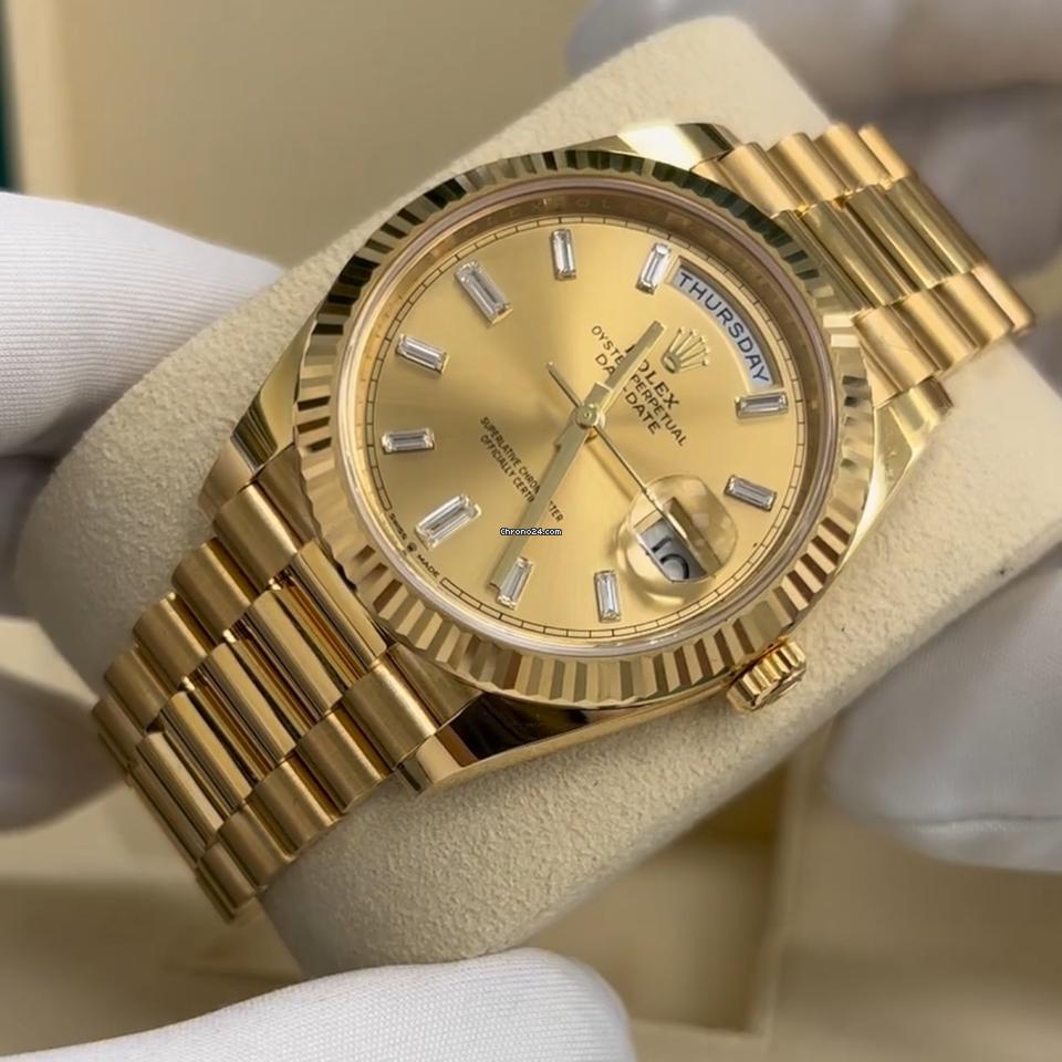 Rolex Day-Date 40 NEW 2023 Day-Date 40 Champagne Baguette 228238A