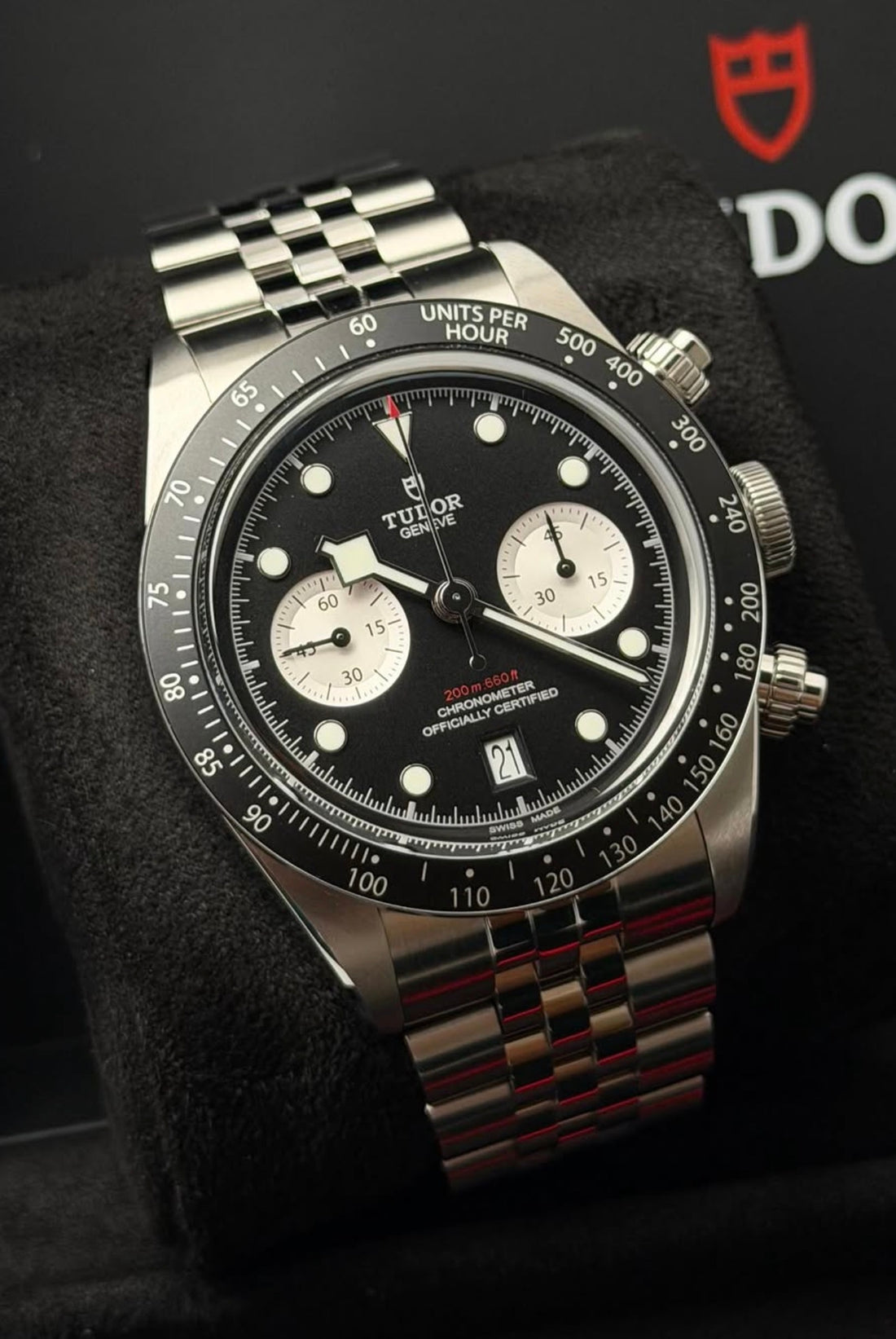 Tudor Black Bay Chrono Reverse Panda M79360N-0013 three-quarter dial view