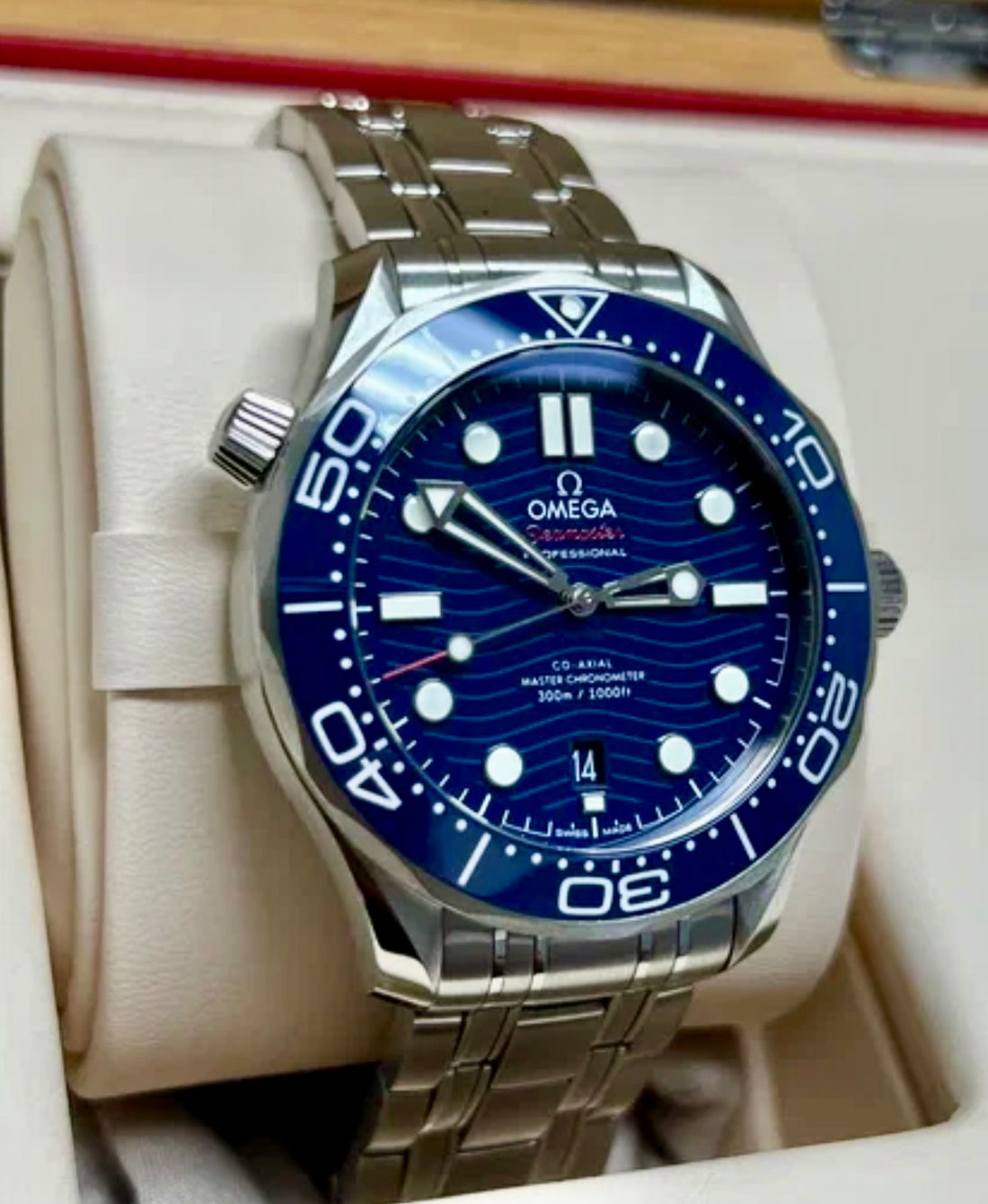 Omega Seamaster Diver 300m BLUE DIAL 210.30.42.20.03.001 UNWORN 2026