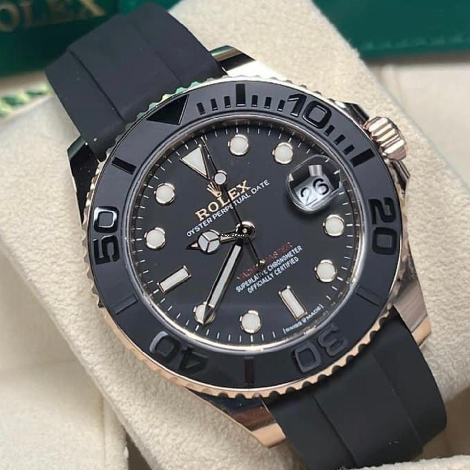 Rolex Yacht-Master 37 ref. 268655 in Everose gold with black dial on Oysterflex, straight-on front view