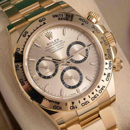 Rolex Cosmograph Daytona 40 Golden Dial Oyster Bracelet 126508