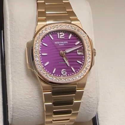 Patek Philippe Nautilus 7010/1R-013, straight-on front view