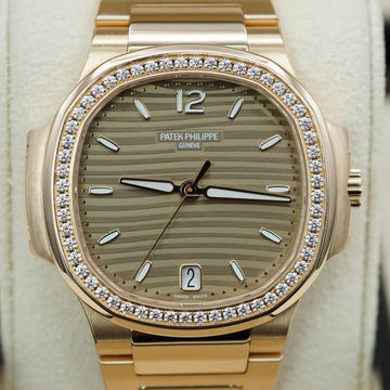 Patek Philippe Nautilus NEW Nautilus 7118/1200R