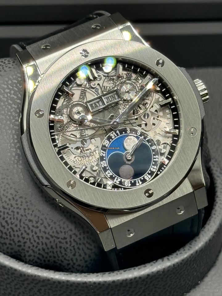 Hublot Classic Fusion Aerofusion NEW 2024 Classic Fusion Aerofusion Moonphase 547.NX.0170.LR
