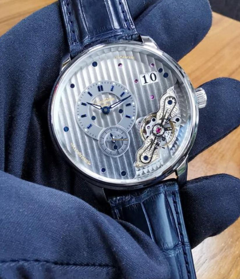 Glashütte Original PanoMaticInverse reference 1-91-02-02-02-61 showing inverse movement architecture