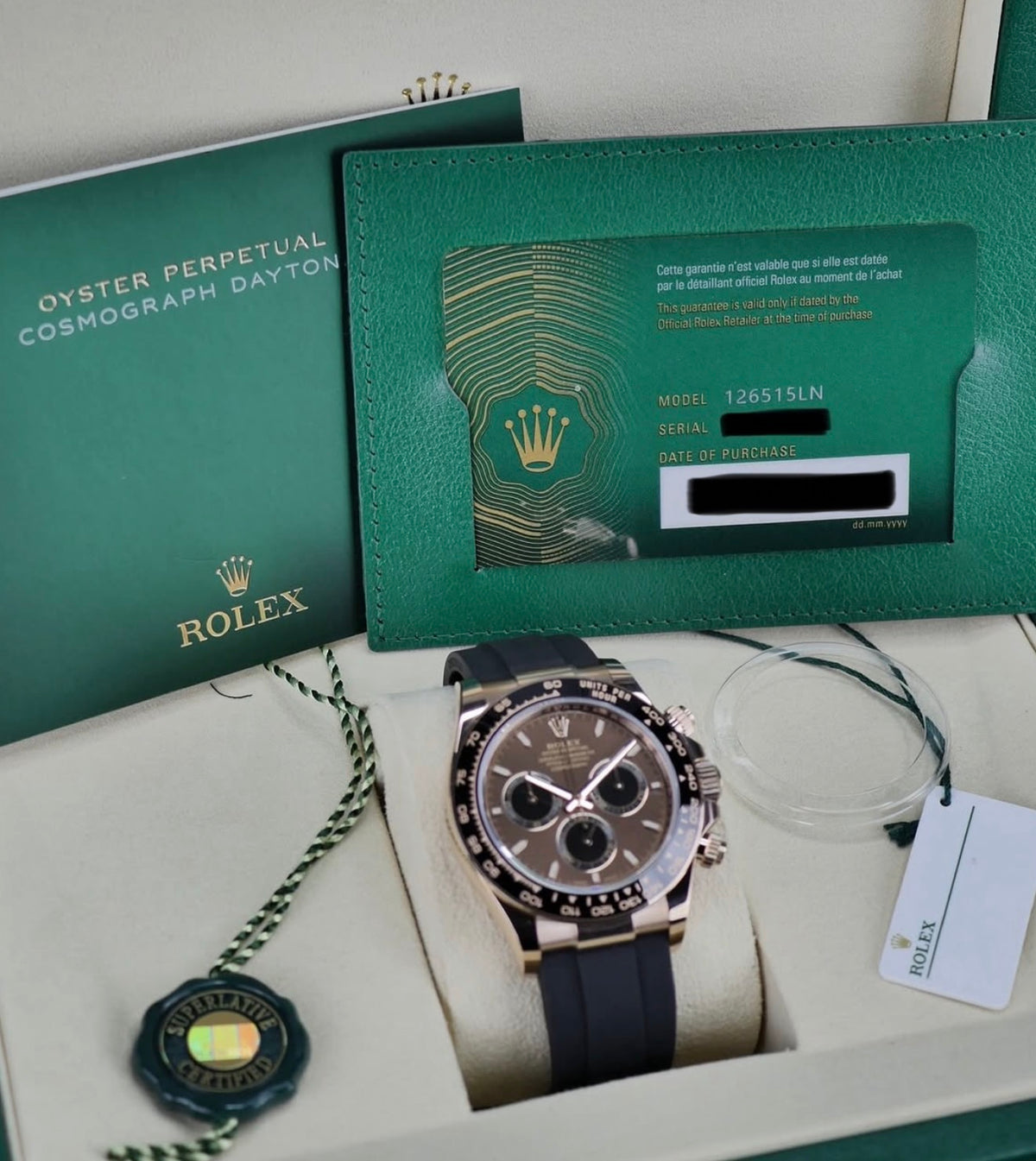 Rolex Cosmograph Daytona 126515LN with presentation box and warranty card