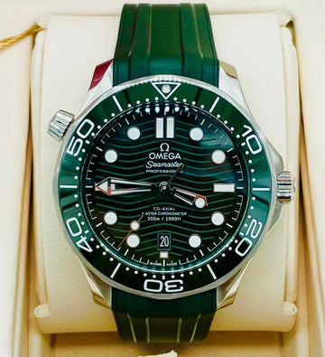 Omega Seamaster Diver 300m GREEN DIAL “Seaweed” 210.32.42.20.10.001 UNWORN 2026
