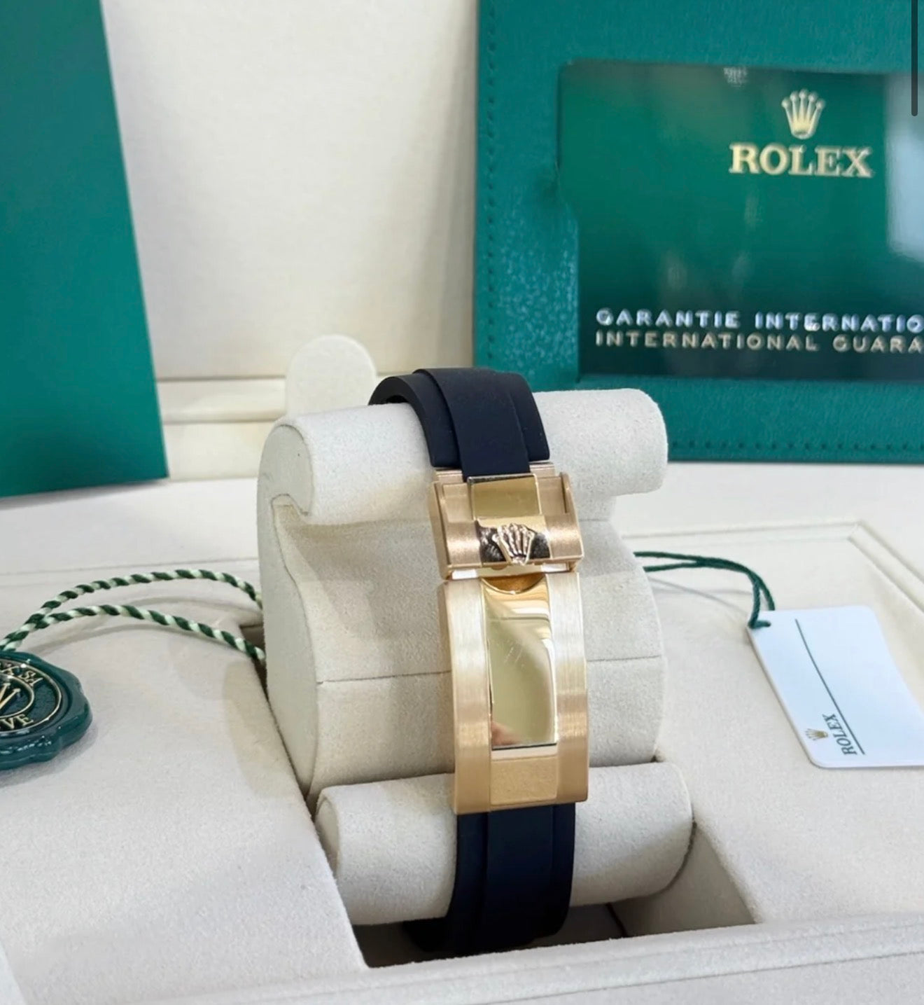 Rolex Cosmograph Daytona 126538TBR yellow gold golden diamond-set dial Oysterflex
