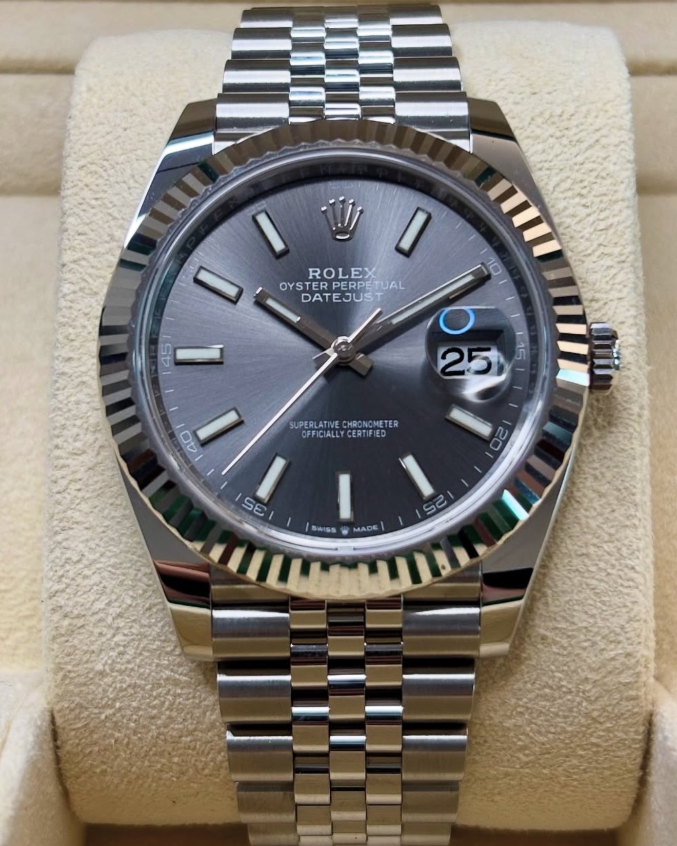 Rolex Datejust 41 UNWORN 2025 Datejust 41 126334 SLATE DIAL JUBILEE