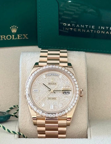 Rolex Day-Date 40 FACTORY PAVE DIAL FACTORY DIAMOND BEZEL 228348RBR