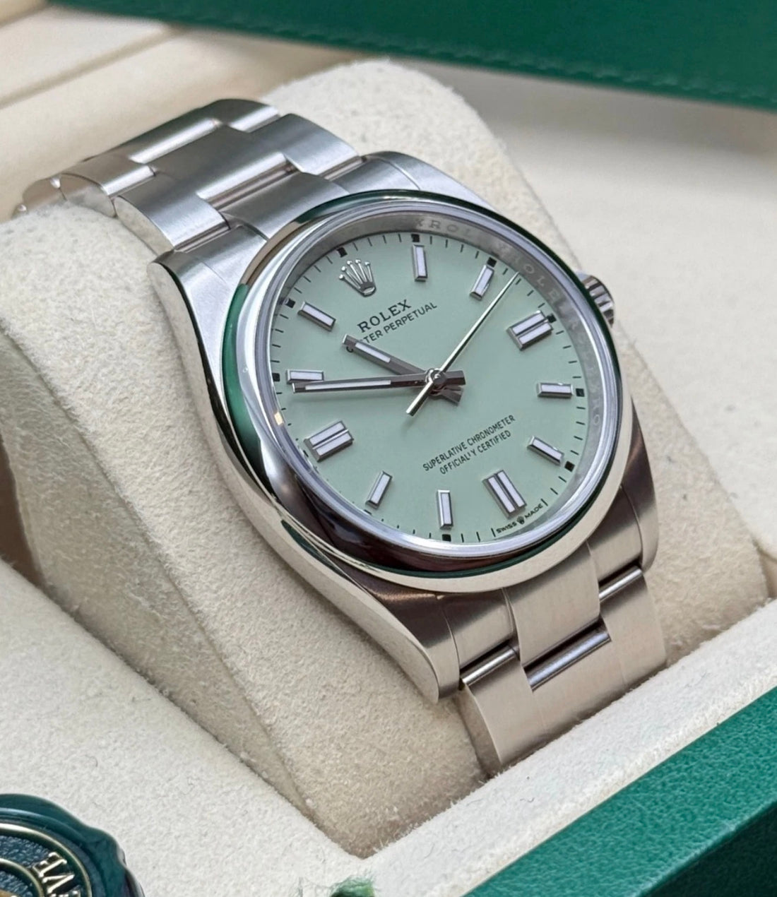 Rolex Oyster Perpetual 36 Pistachio Green Dial Oyster Bracelet 126000 UNWORN 2026