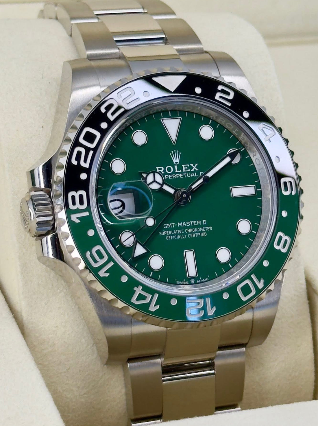 Rolex GMT-Master II "Sprite" 40mm Green Ceramic Dial Cerachrom Bezel Oyster Bracelet - 126729VTNR | 2025 Model