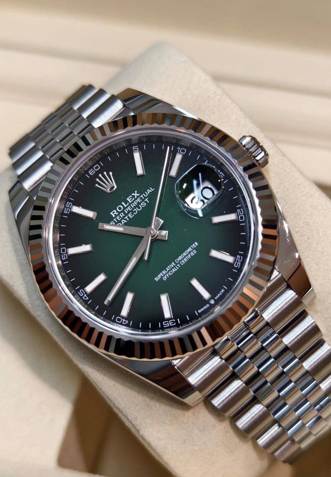 Rolex Datejust 41 Ombré Green Dial Jubilee Bracelet 126334