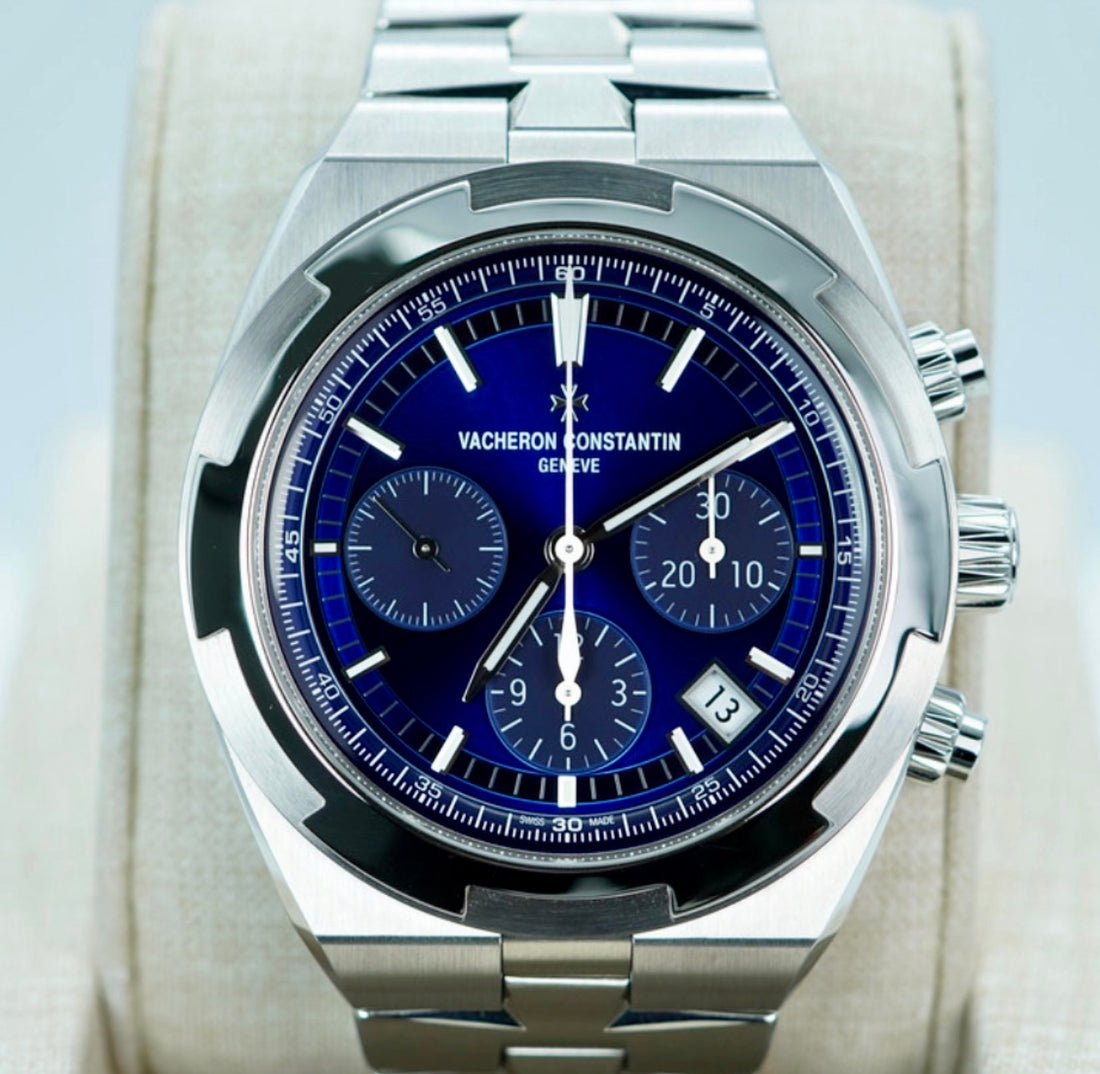 Vacheron Constantin Overseas Chronograph 5520V/210A-B148, gallery photograph 1 of 2
