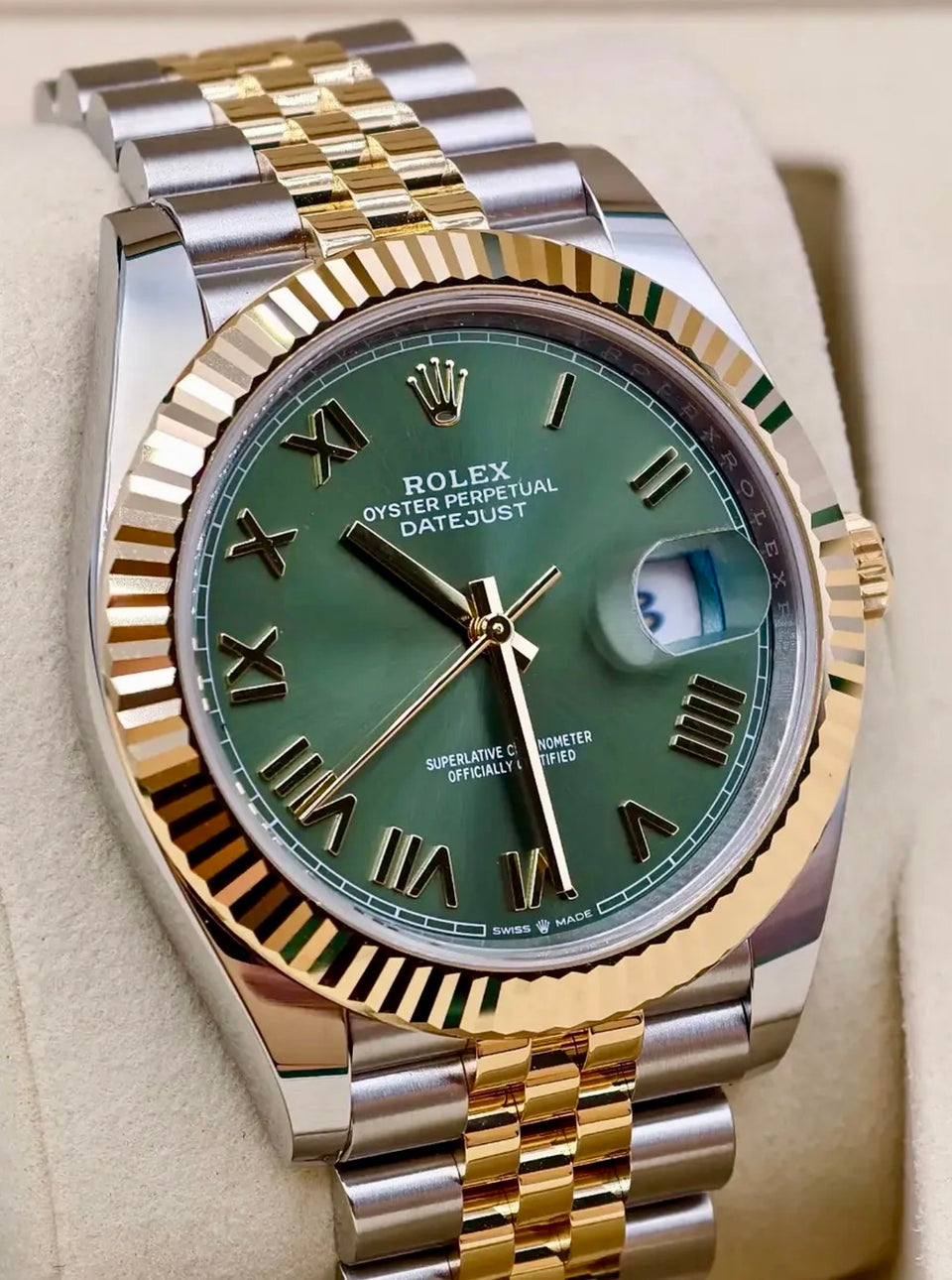 Rolex Datejust 41 Green Roman Dial Jubilee 126333 Unworn 2026