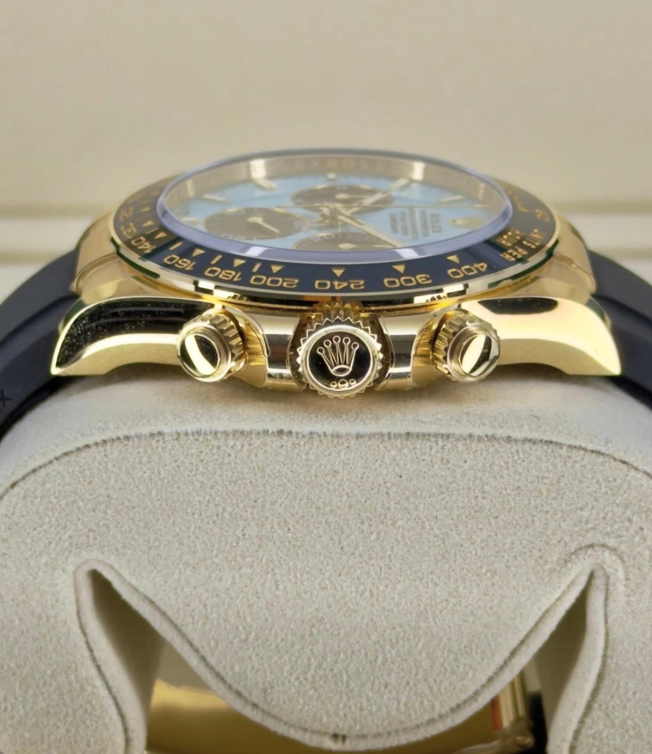 Rolex Cosmograph Daytona 40 Turquoise Blue Tiffany Dial Oysterflex Bracelet 126518LN