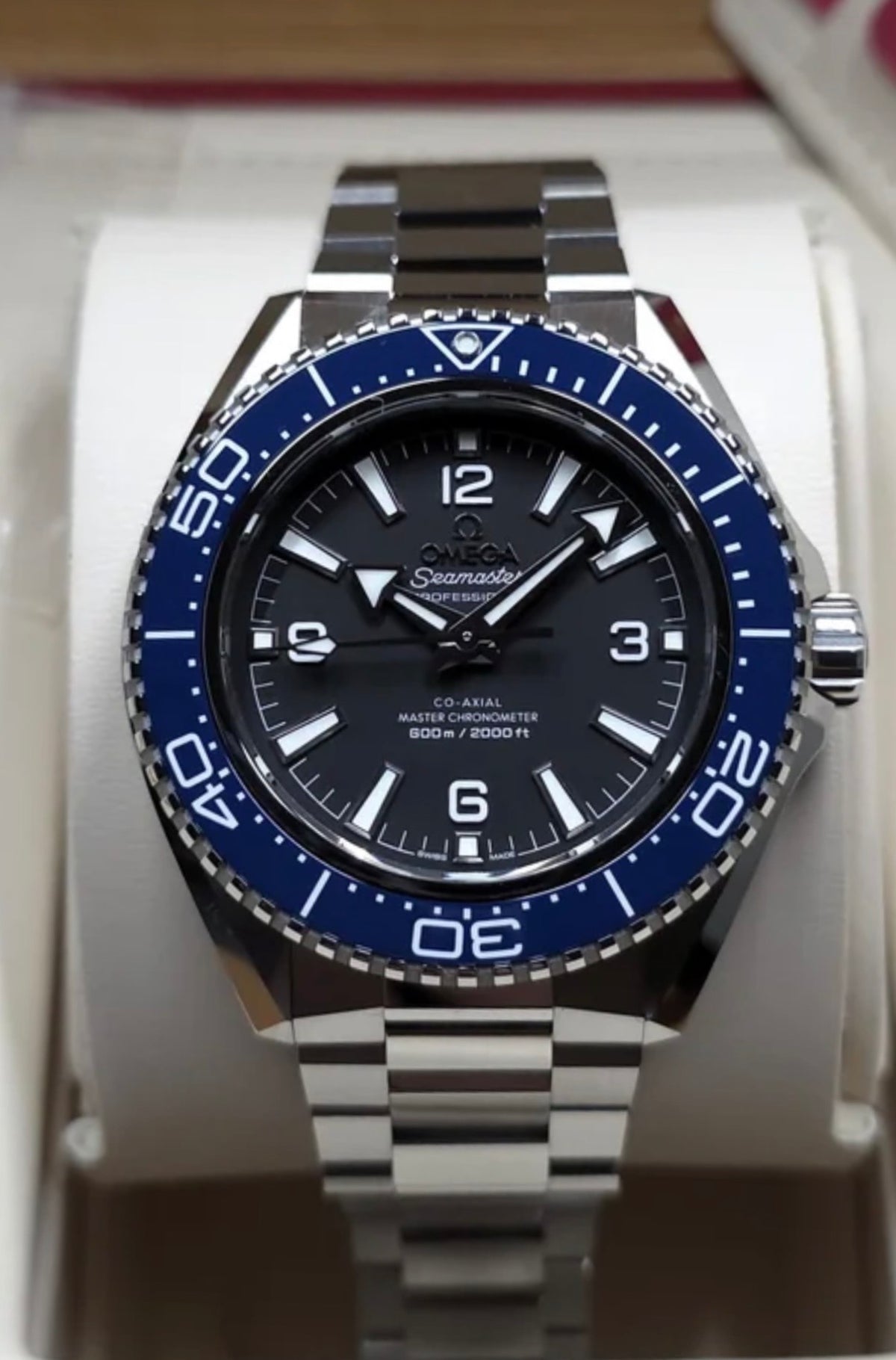 Omega Seamaster Planet Ocean 600M 42mm 217.30.42.21.01.002 UNWORN 2026
