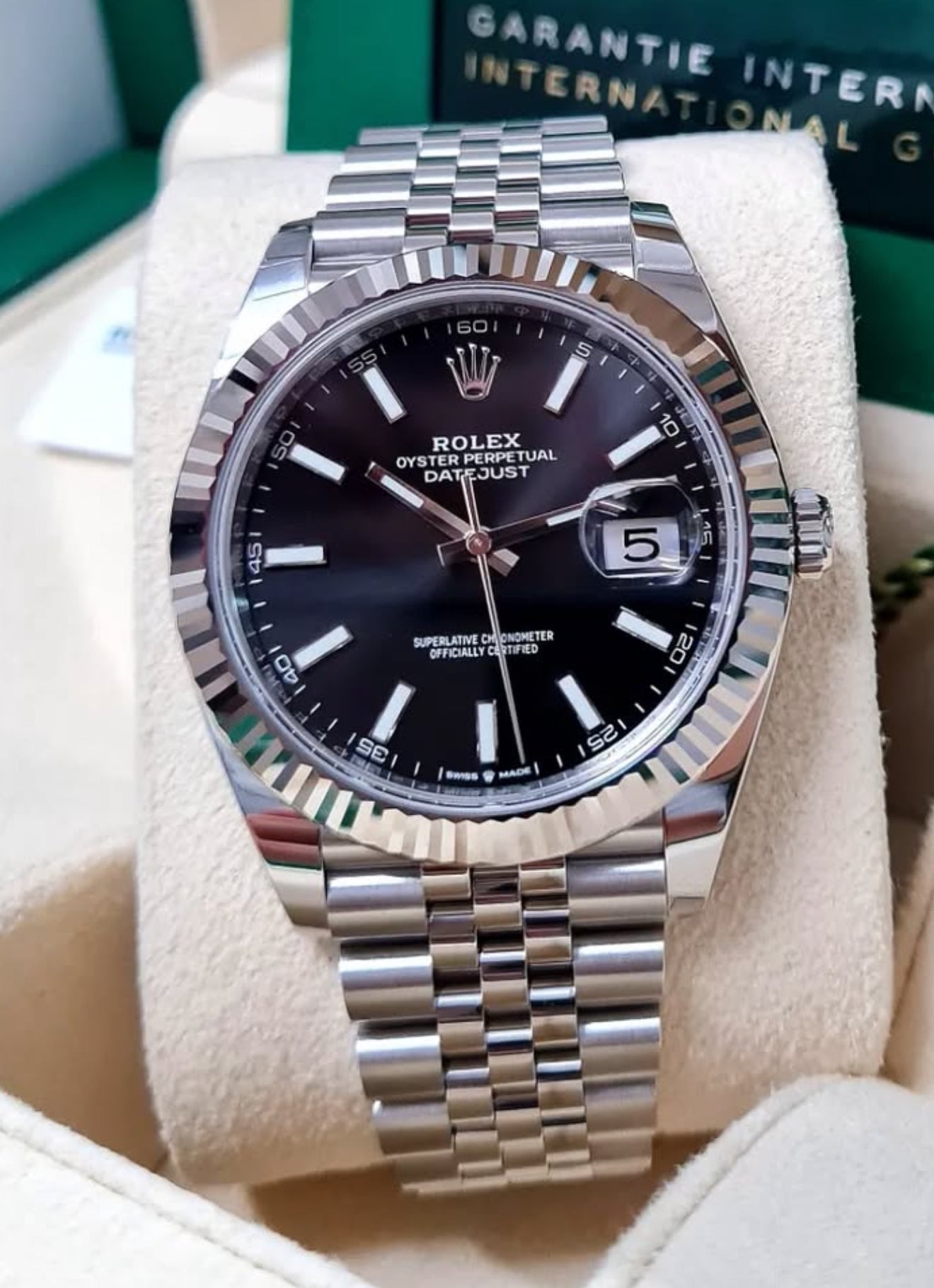 Rolex Datejust 41 UNWORN 2025 Datejust 41 BRIGHT BLACK JUBILEE 126234