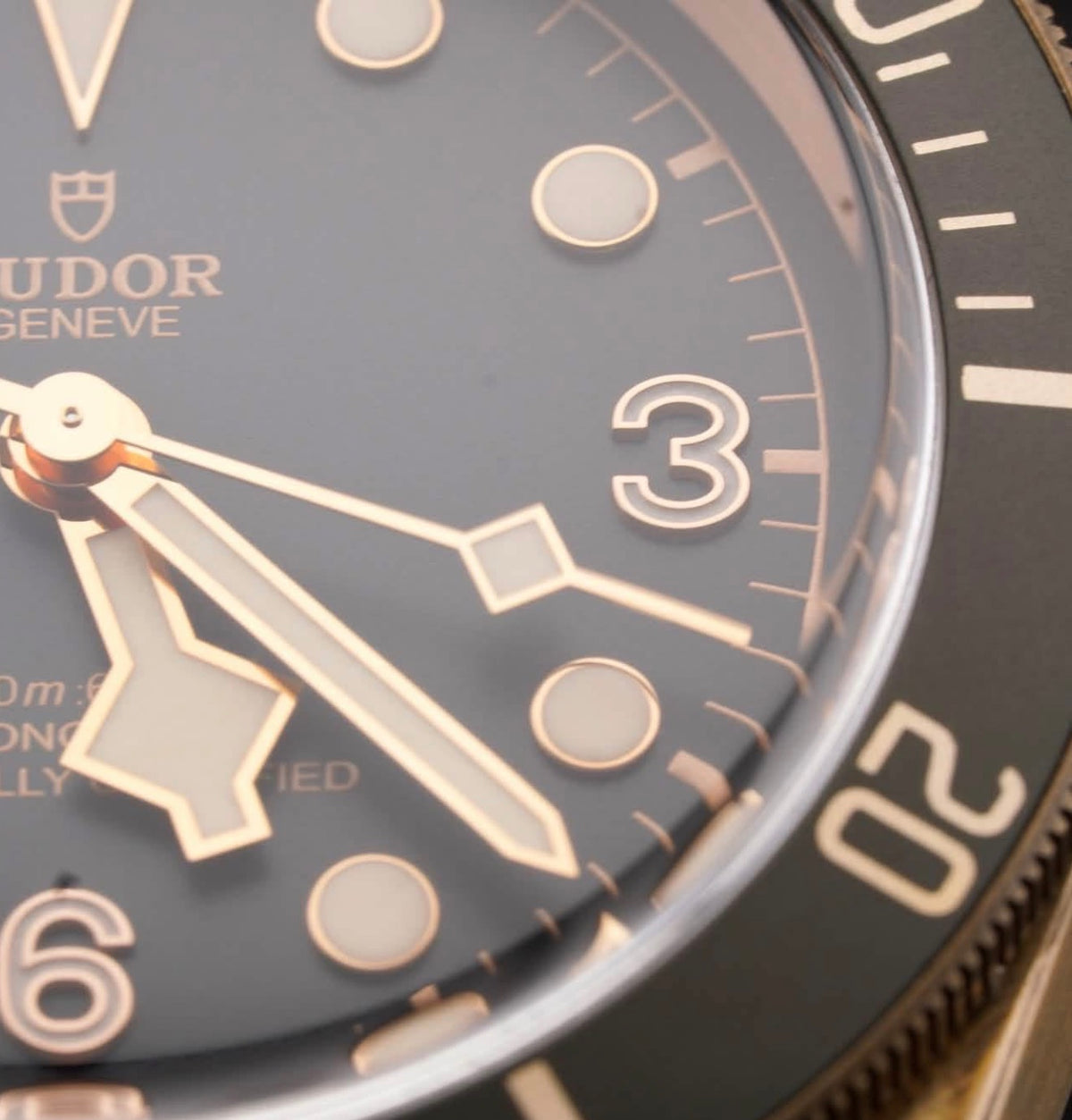 Tudor Black Bay Bronze M79250BA-0001, slate-gray dial and bezel with black nubuck strap, slate-gray dial and Arabic numeral close-up