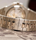 Patek Philippe Nautilus 5811/1G-001 in white gold with blue embossed dial and integrated bracelet, rear view of the bracelet and fold-over clasp