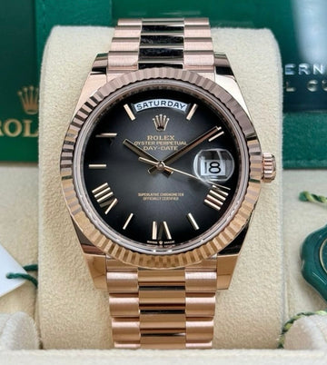 Rolex Day-Date 40 Slate Ombré UNWORN 2026 Roman Dial Fluted Bezel President Bracelet 228235