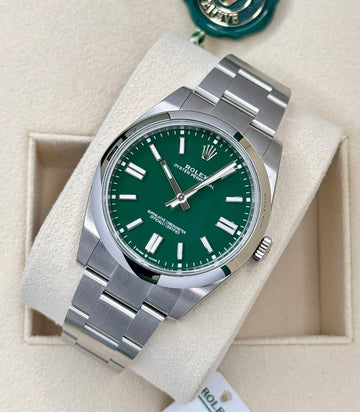 Rolex Oyster Perpetual 41 UNWORN 2024 Oyster Perpetual 41 GREEN DIAL 124300