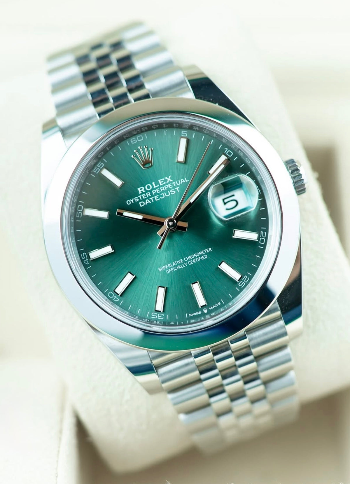 Rolex Datejust 41 Mint Green Dial Jubilee 126300, angled front view with mint green dial and Jubilee bracelet