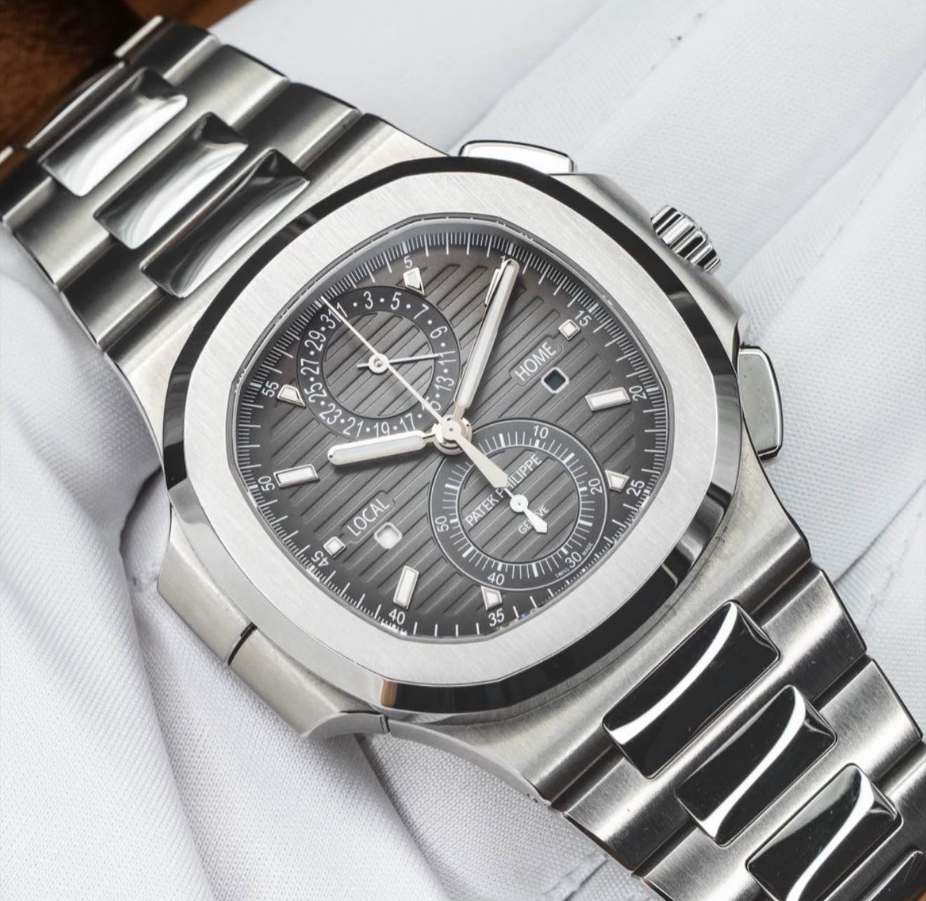 Patek Philippe Nautilus Travel Time 5990/1A GREY DIAL UNWORN