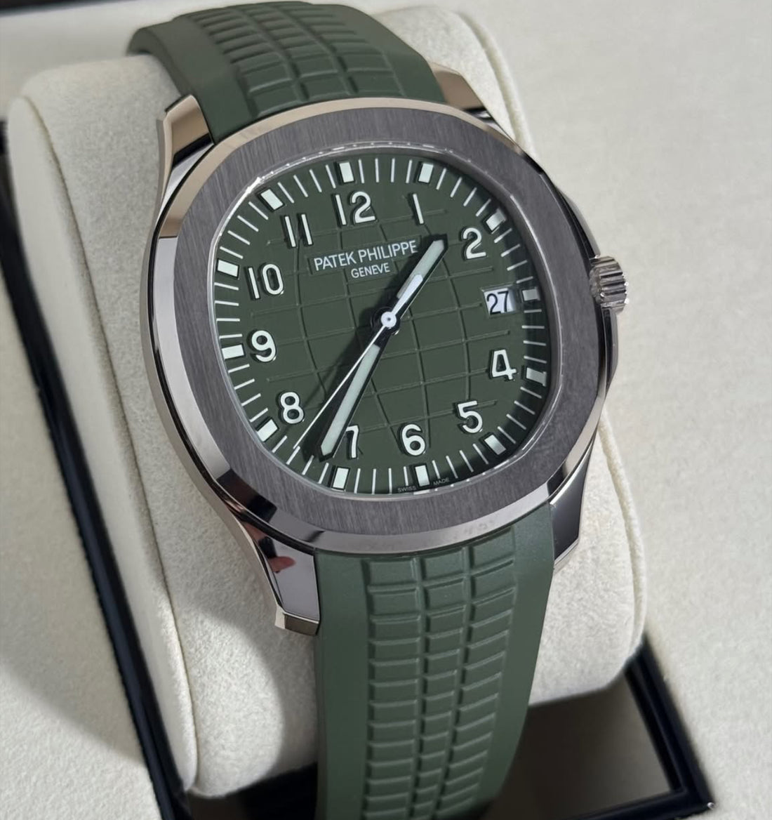 Patek Philippe Aquanaut NEW 2023+ Aquanaut 5168G GREEN DIAL