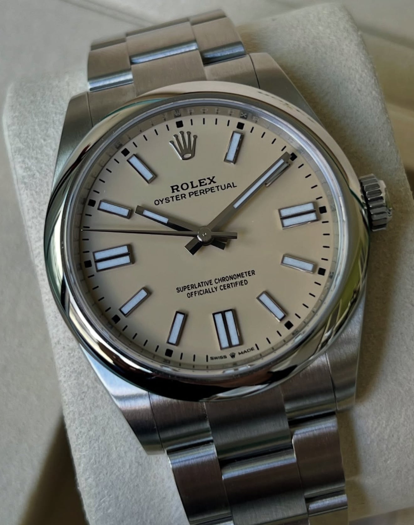 Rolex Oyster Perpetual 41 Beige Dial Oyster Bracelet - 134300 - 2025