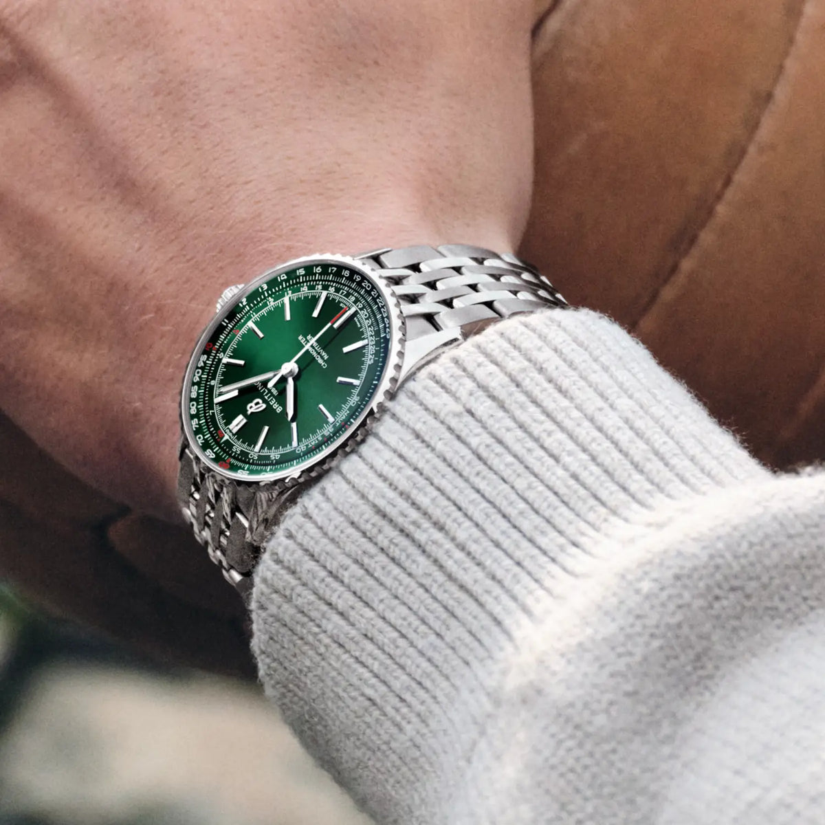 Breitling Navitimer Automatic 41 reference A17329371L1A1 with Green dial, Stainless steel case, bracelet, on-wrist view
