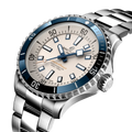 Breitling Superocean Automatic 42 reference A17375E71G1A1 with Cream dial, Stainless steel case, bracelet, three-quarter view