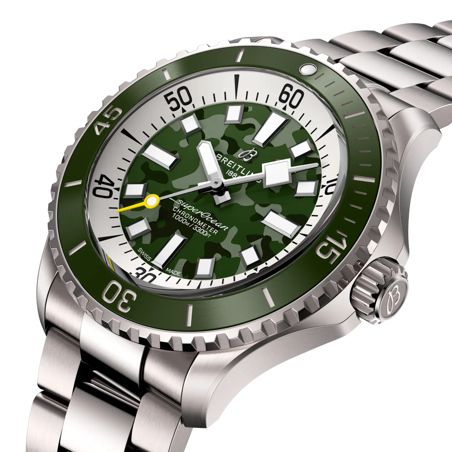 Breitling Superocean Automatic 46 Super Diver reference E10379D31L1E1 with Green dial, Titanium case, bracelet, three-quarter view